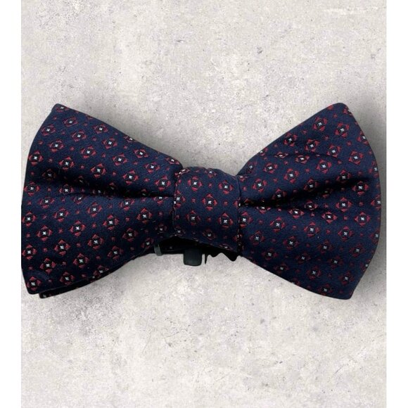 NEW EXPRESS Silk Bow Tie Blue Burgundy Geometric W:2.5" - Picture 1 of 4